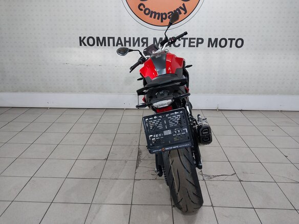 2024 BMW F 900 R, красный, 1045000 рублей - вид 3