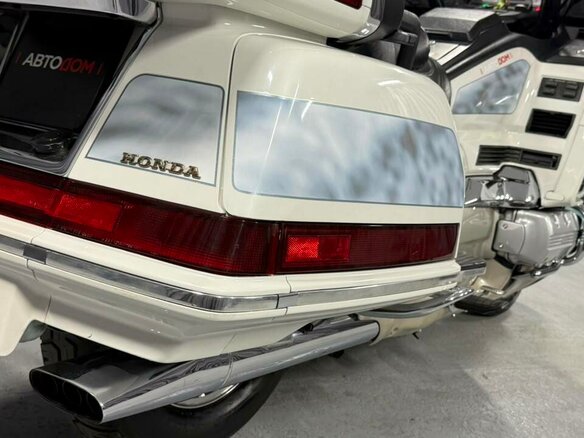 1998 Honda GL 1500 Gold Wing, белый, 700000 рублей - вид 14
