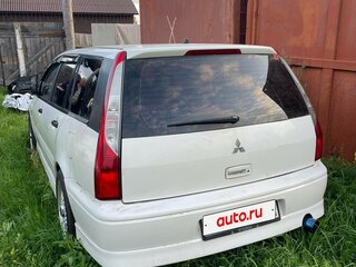2001 Mitsubishi Lancer Cedia IX, белый, 410000 рублей, вид 2