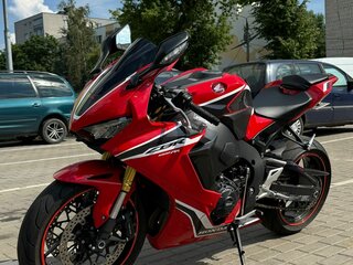 2018 Honda CBR 1000 RR/RA Fireblade, красный, 1100000 рублей, вид 1