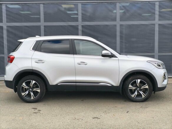 2023 Chery Tiggo 4 Pro I, серебристый - вид 4