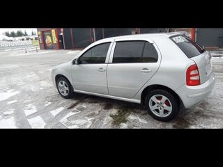 2004 Skoda Fabia I, серебристый, 450000 рублей, вид 5