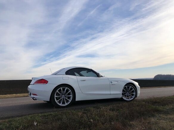 2009 BMW Z4 35i II (E89), белый - вид 2