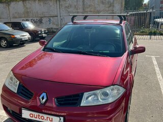 2008 Renault Megane II Рестайлинг, красный, 540000 рублей, вид 2