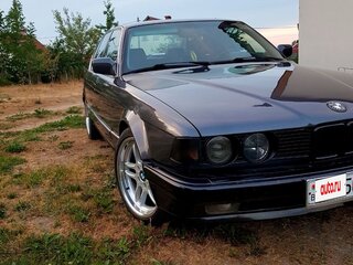 1988 BMW 7 серии 730i II (E32), чёрный, 420000 рублей, вид 2