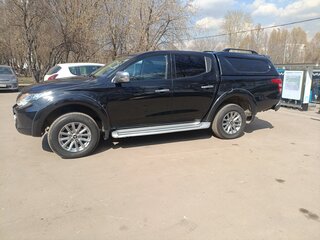2017 Mitsubishi L200 V, чёрный, 2380000 рублей, вид 3