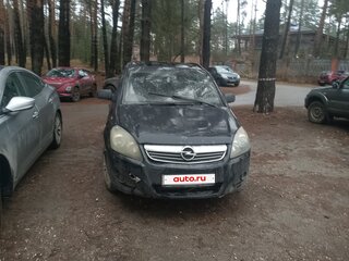 2011 Opel Zafira B Рестайлинг, чёрный, 450000 рублей, вид 1