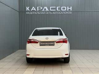 2013 Toyota Corolla XI (E160, E170, E180), белый, 1229000 рублей, вид 4