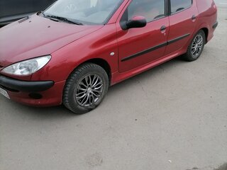 2008 Peugeot 206, красный, 385000 рублей, вид 4