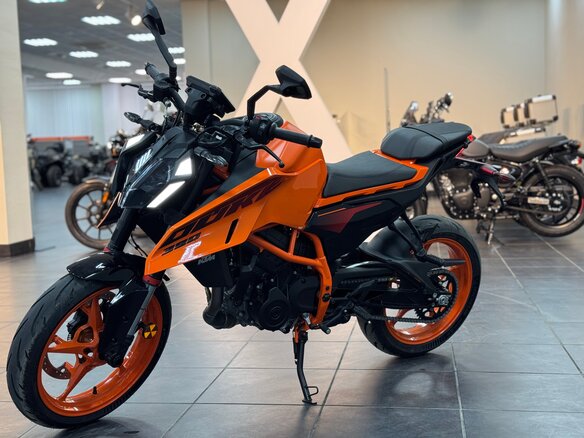 2025 KTM 390 Duke, золотистый, 699000 рублей - вид 6