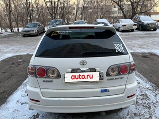 2001 Toyota Caldina II Рестайлинг, белый, 520000 рублей, вид 4