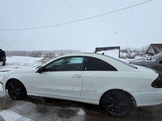 2008 Mercedes-Benz CLK-Класс 350 II (W209) Рестайлинг, белый, 650000 рублей, вид 5