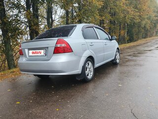 2010 Chevrolet Aveo I Рестайлинг, серебристый, 420000 рублей, вид 5