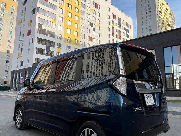 2017 Toyota Tank I, синий, 1220000 рублей - вид 7