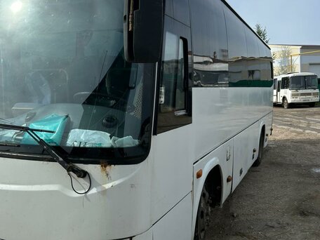 2011 Higer KLQ 6885, белый, 800000 рублей, вид 4