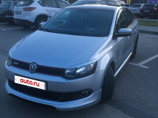 2013 Volkswagen Polo V, серебристый, 896681 рублей, вид 2