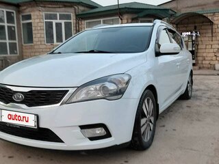 2011 Kia Ceed I Рестайлинг, белый, 980000 рублей, вид 4