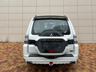 2019 Mitsubishi Pajero IV Рестайлинг 2, белый, 3800000 рублей, вид 3