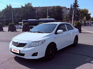 2010 Toyota Corolla X (E140, E150), белый, 955000 рублей, вид 1