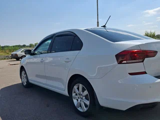 2021 Volkswagen Polo VI, белый, 1300000 рублей, вид 4