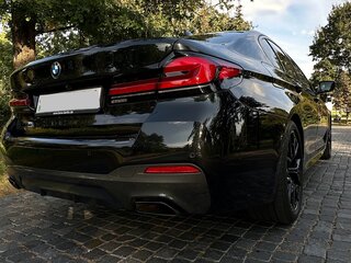 2022 BMW 5 серии 520d xDrive VII (G30/G31/G38) Рестайлинг, чёрный, 3700000 рублей, вид 4