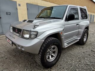 1997 Mitsubishi Pajero Evolution II Рестайлинг, серебристый, 3000000 рублей, вид 1