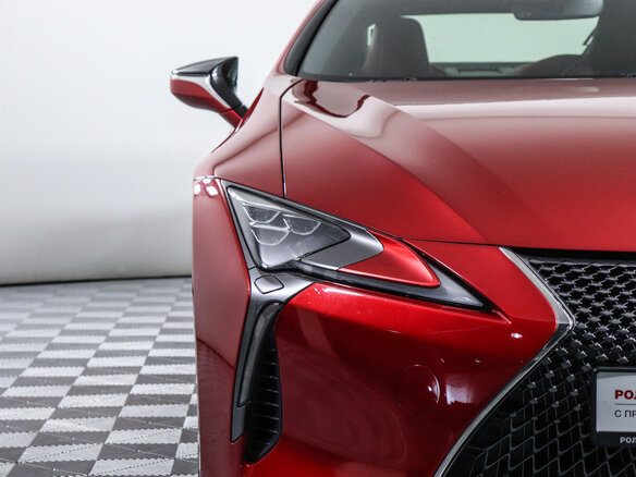 2017 Lexus LC 500 I, красный - вид 15