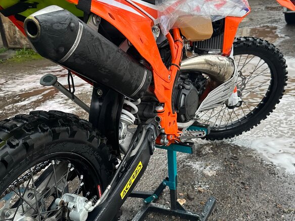 2023 KTM 300 EXC, оранжевый, 870000 рублей - вид 12