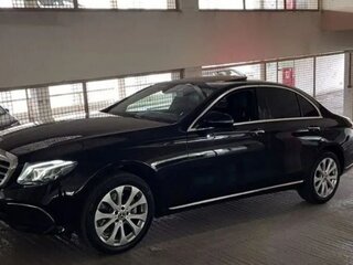 2017 Mercedes-Benz E-Класс 220 d V (W213, S213, C238), чёрный, 3599999 рублей, вид 2