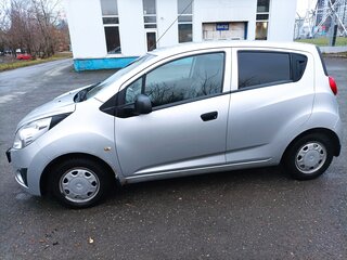 2012 Chevrolet Spark III, серебристый, 500000 рублей, вид 4