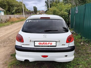 2003 Peugeot 206, белый, 80000 рублей, вид 3