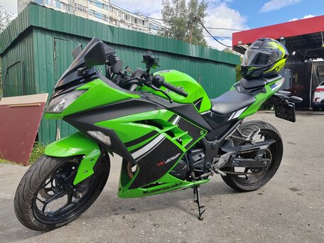 2014 Kawasaki Ninja 300, зелёный, 370000 рублей, вид 2