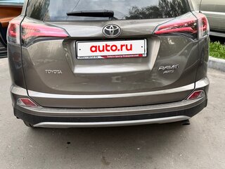 2017 Toyota RAV4 IV (XA40) Рестайлинг, коричневый, 1900000 рублей, вид 3