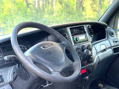 2012 Iveco Daily, белый, 500000 рублей, вид 5