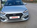 2018 Hyundai Solaris II, серебристый, 1235000 рублей - вид 1