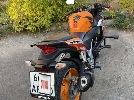 2013 Honda CBR 250R, оранжевый, 260000 рублей, вид 4