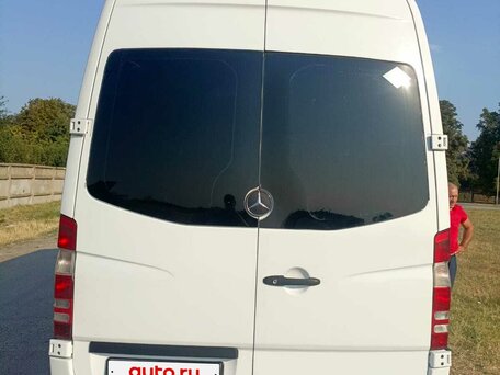 2012 Mercedes-Benz Sprinter, белый, 3000000 рублей, вид 3