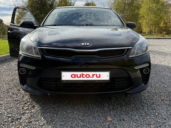 2019 Kia Rio IV, чёрный - вид 1