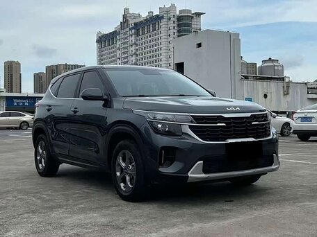 2026 Kia Seltos I Рестайлинг, серый, 2310000 рублей, вид 2