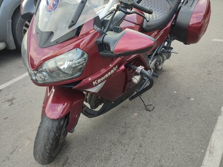 2009 Kawasaki GTR 1400 (Concours 14), пурпурный, 800000 рублей, вид 2