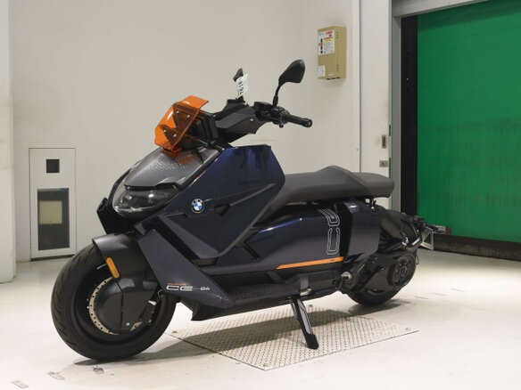 2024 BMW CE 04, синий, 980000 рублей - вид 4