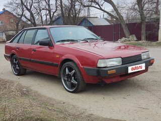 1987 Mazda 626 II (GC), красный, 300000 рублей, вид 1