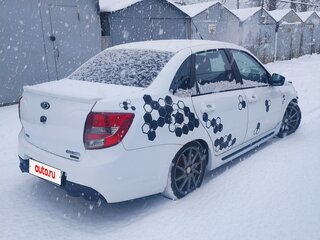 2015 Lada (ВАЗ) Granta Sport I, белый, 650000 рублей, вид 2