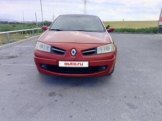 2008 Renault Megane II Рестайлинг, красный, 480000 рублей, вид 2