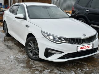 2019 Kia Optima IV Рестайлинг, белый, 1650000 рублей, вид 3