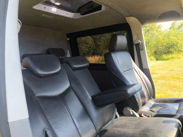 2016 Volkswagen Transporter T6, бежевый, 1900000 рублей - вид 13