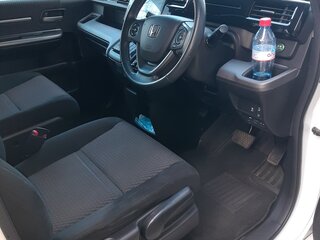 2017 Honda Stepwgn Spada V Рестайлинг, белый, 2130000 рублей, вид 5