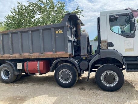 2003 Renault Kerax, белый, 2050000 рублей, вид 3