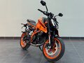 2025 KTM 390 Duke, золотистый, 699000 рублей - вид 2