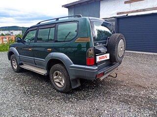 2000 Toyota Land Cruiser Prado 90 Series Рестайлинг, зелёный, 990000 рублей, вид 5